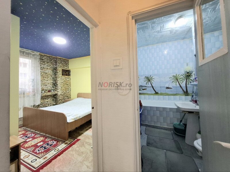 Teiul Doamnei, parcare, ocazie