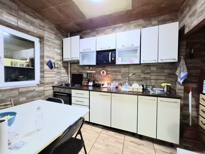 Teiul Doamnei, parcare, ocazie